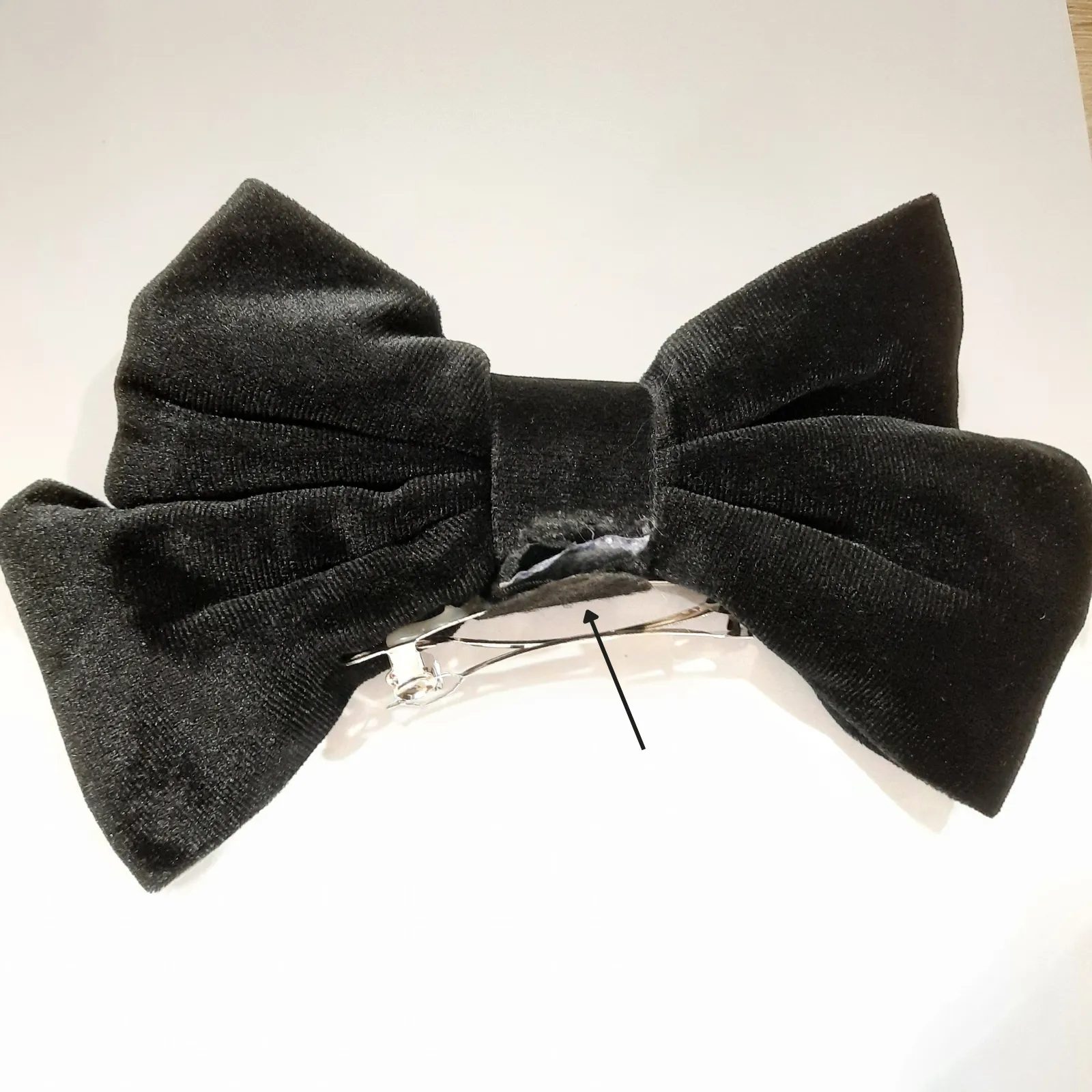 Black Bow Pretty Hair Clip - Sample