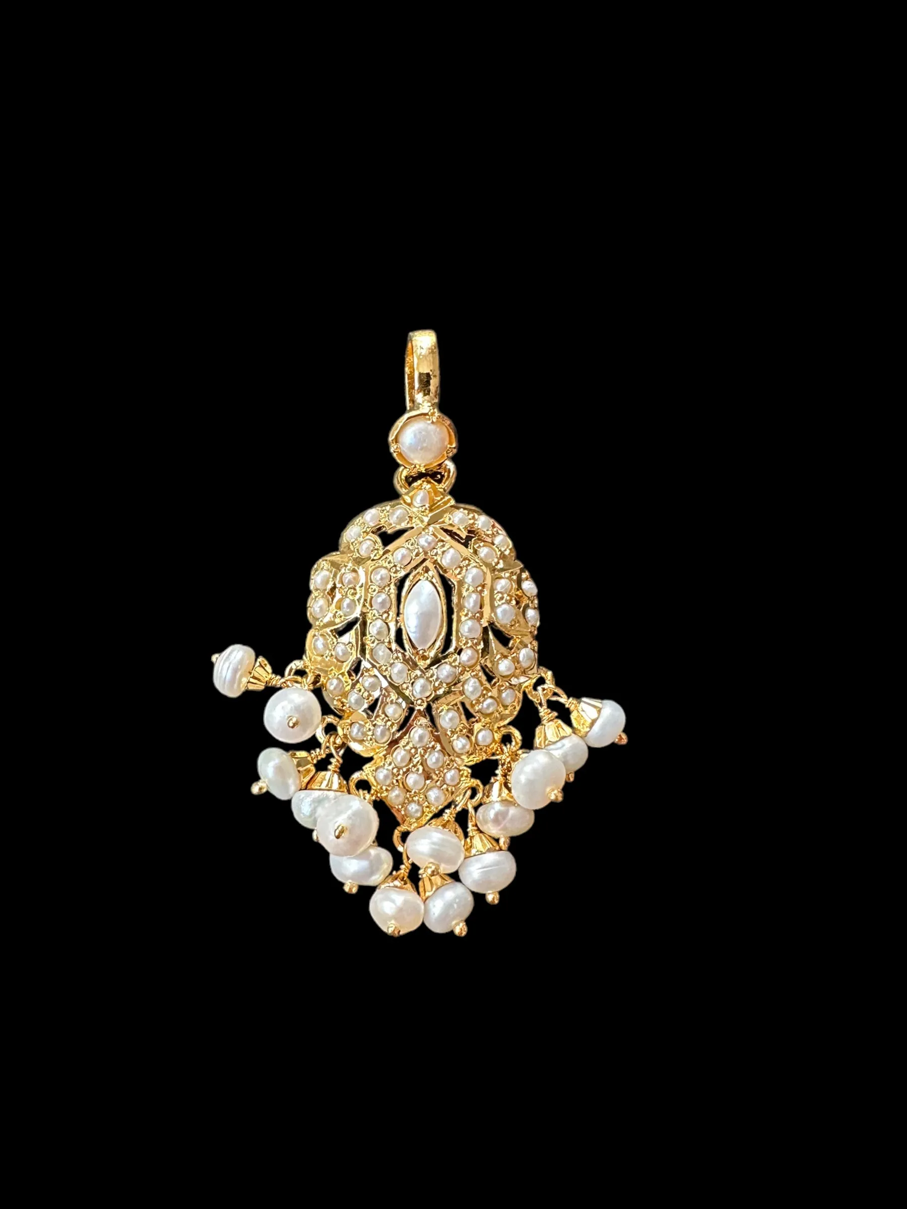 Gold plated jadau silver pendant set in fresh water pearls  ( READY TO SHIP )