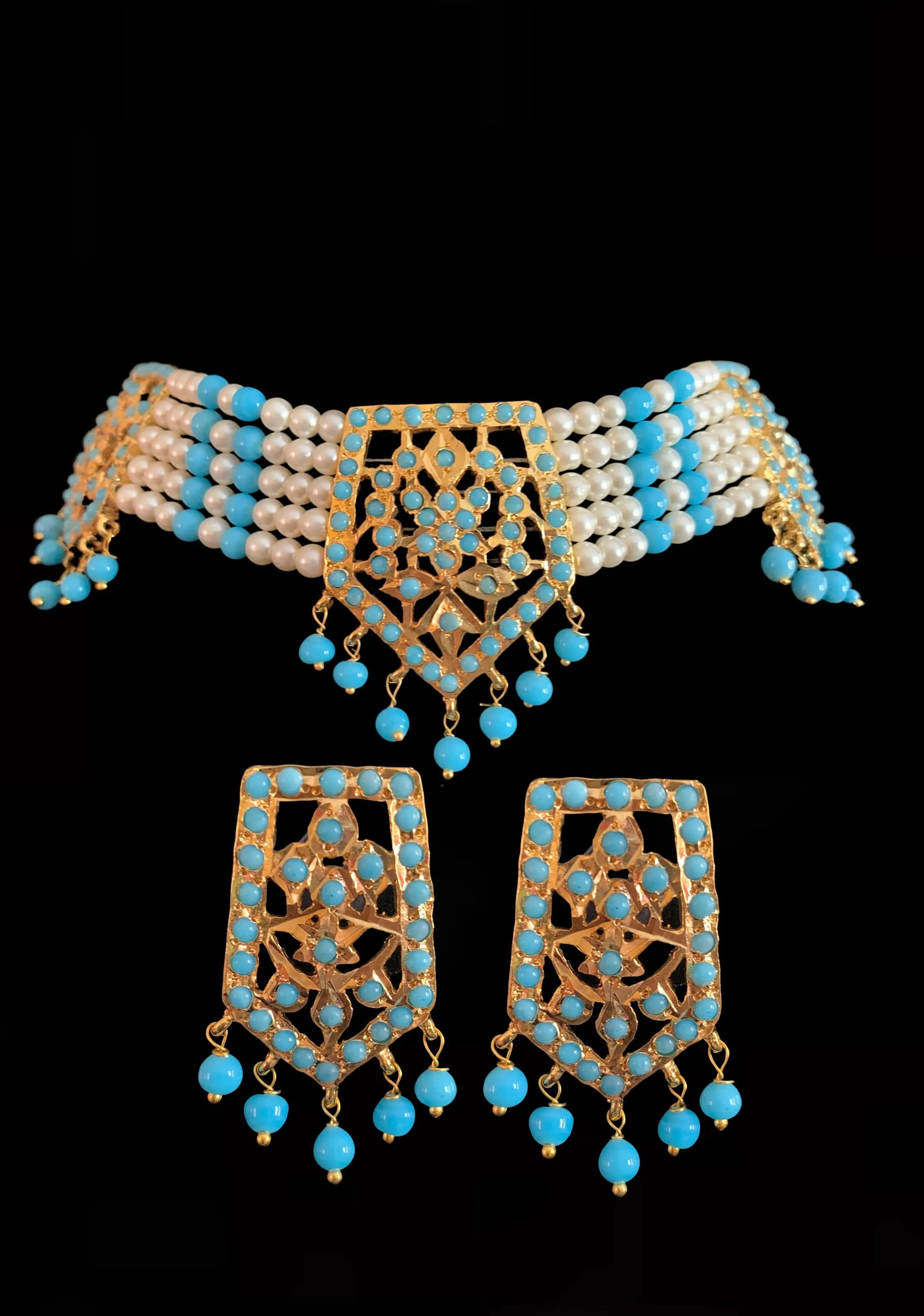 Indu feroza choker in pearls with turquoise SHIPS IN 4 WEEKS