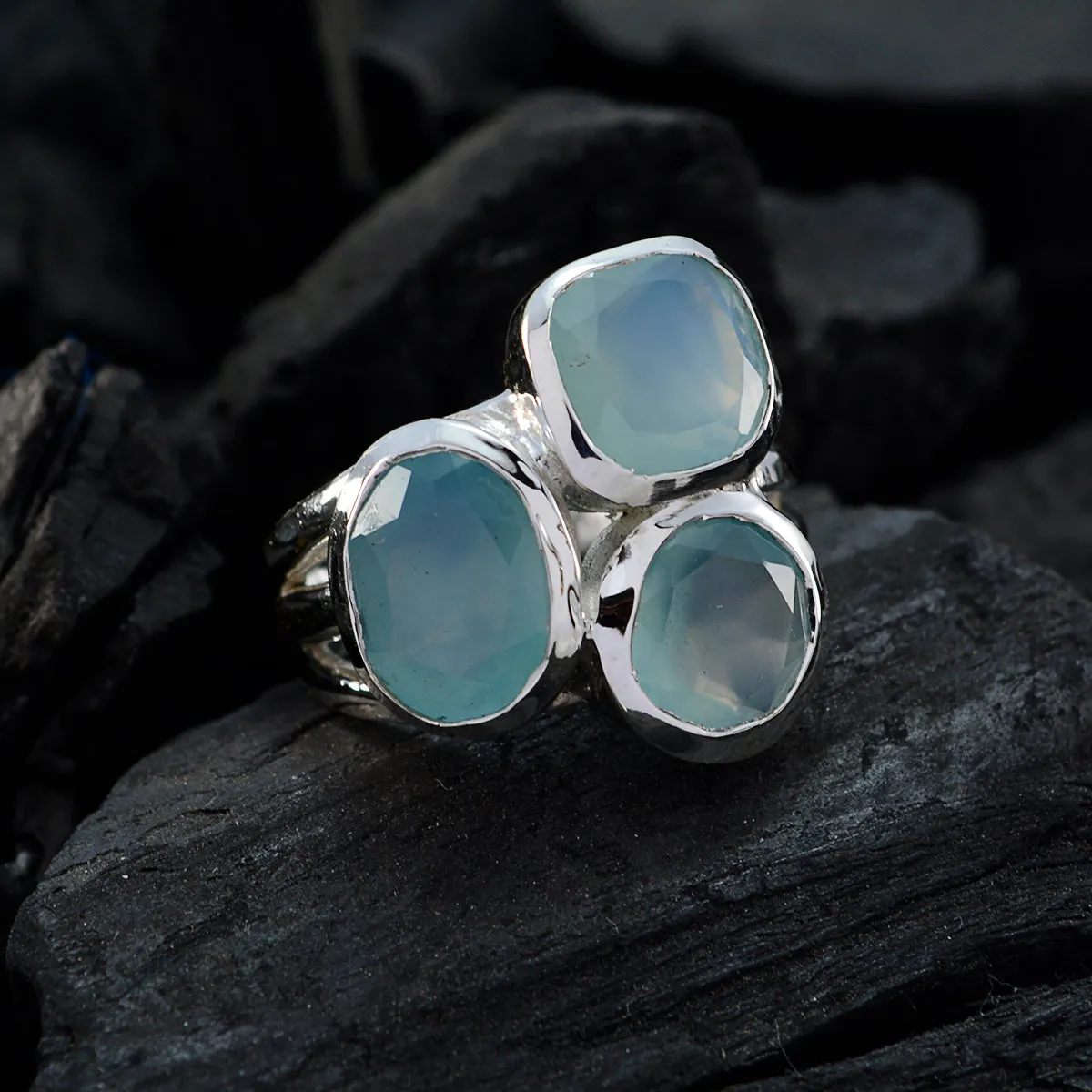 Presentable Gems Aqua Chalcedony Sterling Silver Ring Great Seller