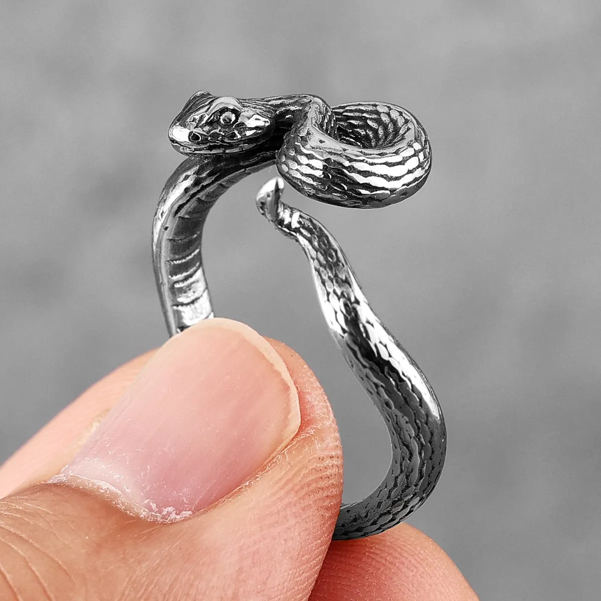 Slithering Rattlesnake Ring