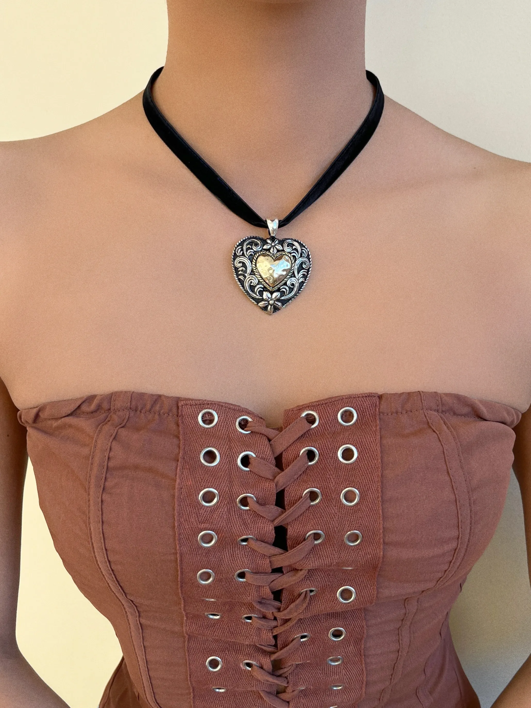 Victorias Heart Necklace