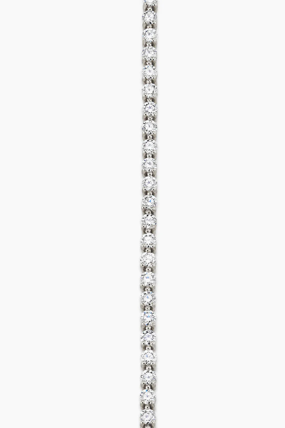 VRAI Round Tennis Bracelet in White Gold